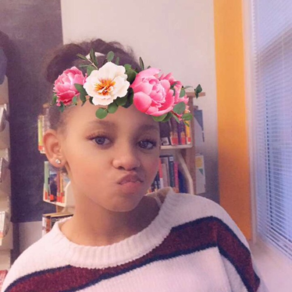 Meet your Posher, Desiree